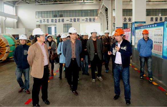 2015年11月21日，市光华高中党员、教师来金沙检测线路js95参观